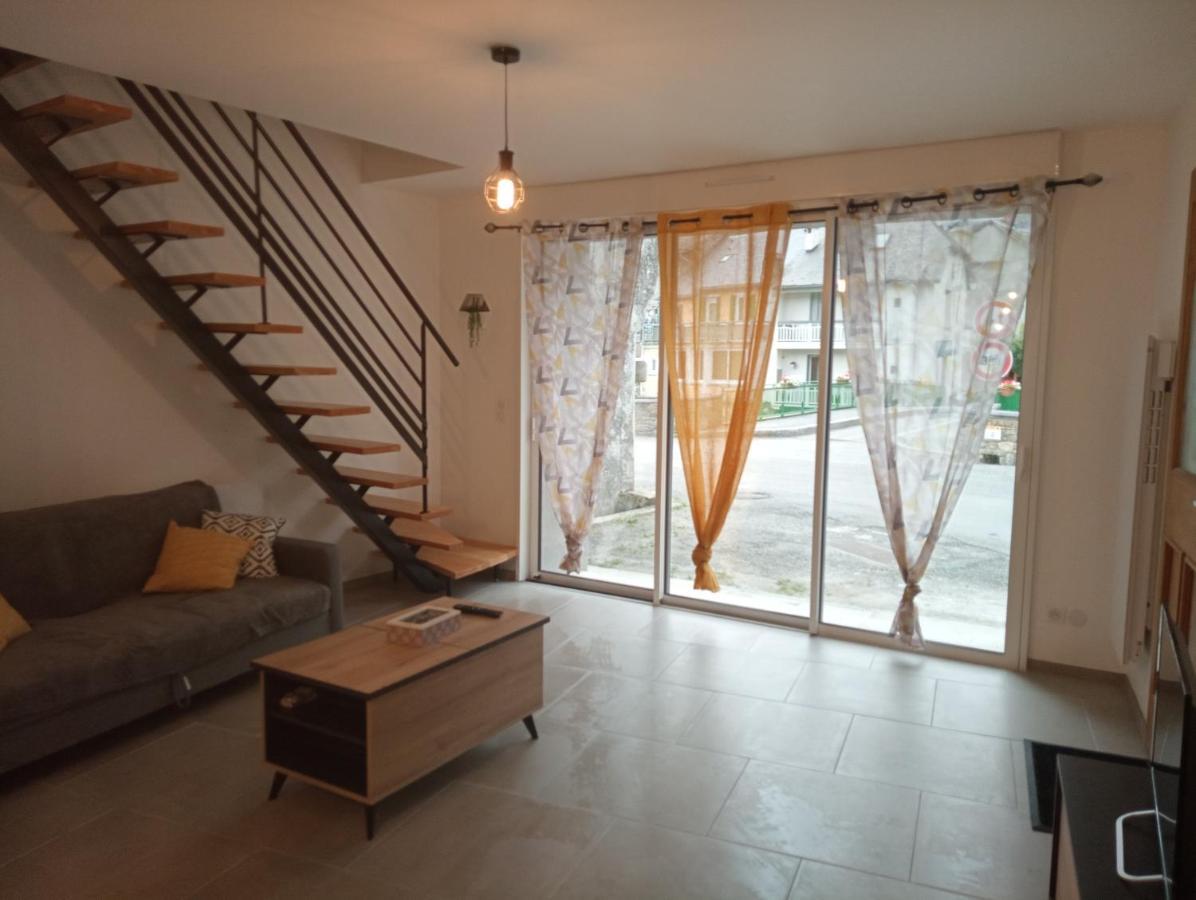 Jolie Maison De Ville En Bord De Neste 8/9 Pers Sarrancolin Buitenkant foto